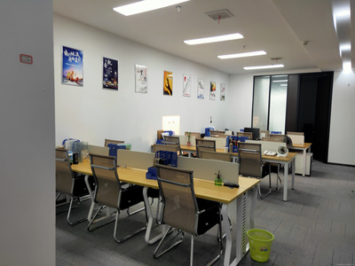 武漢瑞華久泰信息咨詢服務(wù)與攝影的融合 捕捉商業(yè)機(jī)遇的瞬間